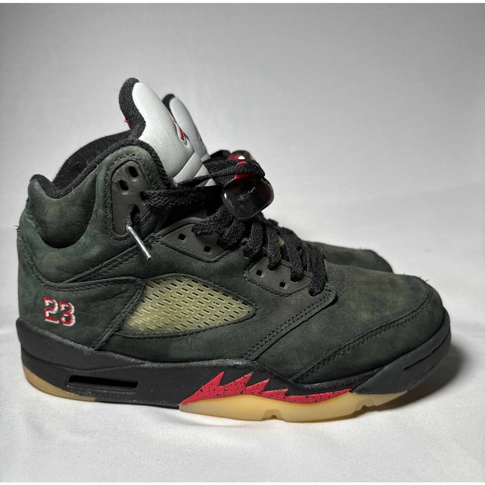 Size 7 - Wmns Air Jordan 5 Retro GORE-TEX Off-Noir Women's Shoes Ships Now